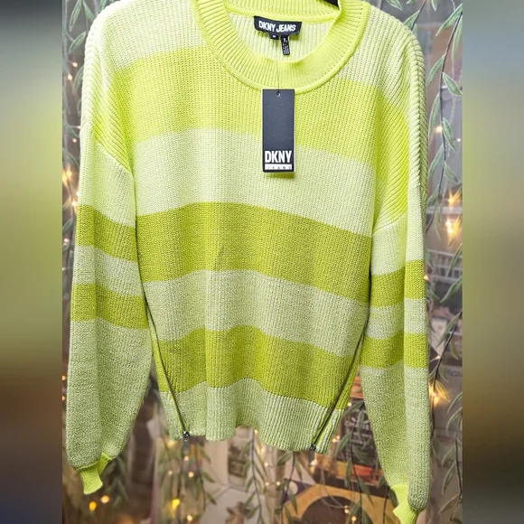 Side Zip Sweater - Picture 4 of 11